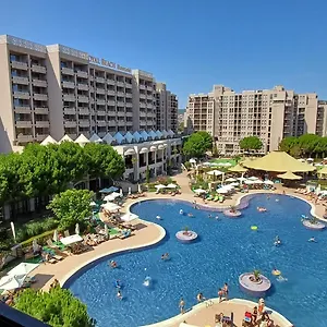 https://sandapart-royal-beach-apartments.sunnybeach-hotels.org